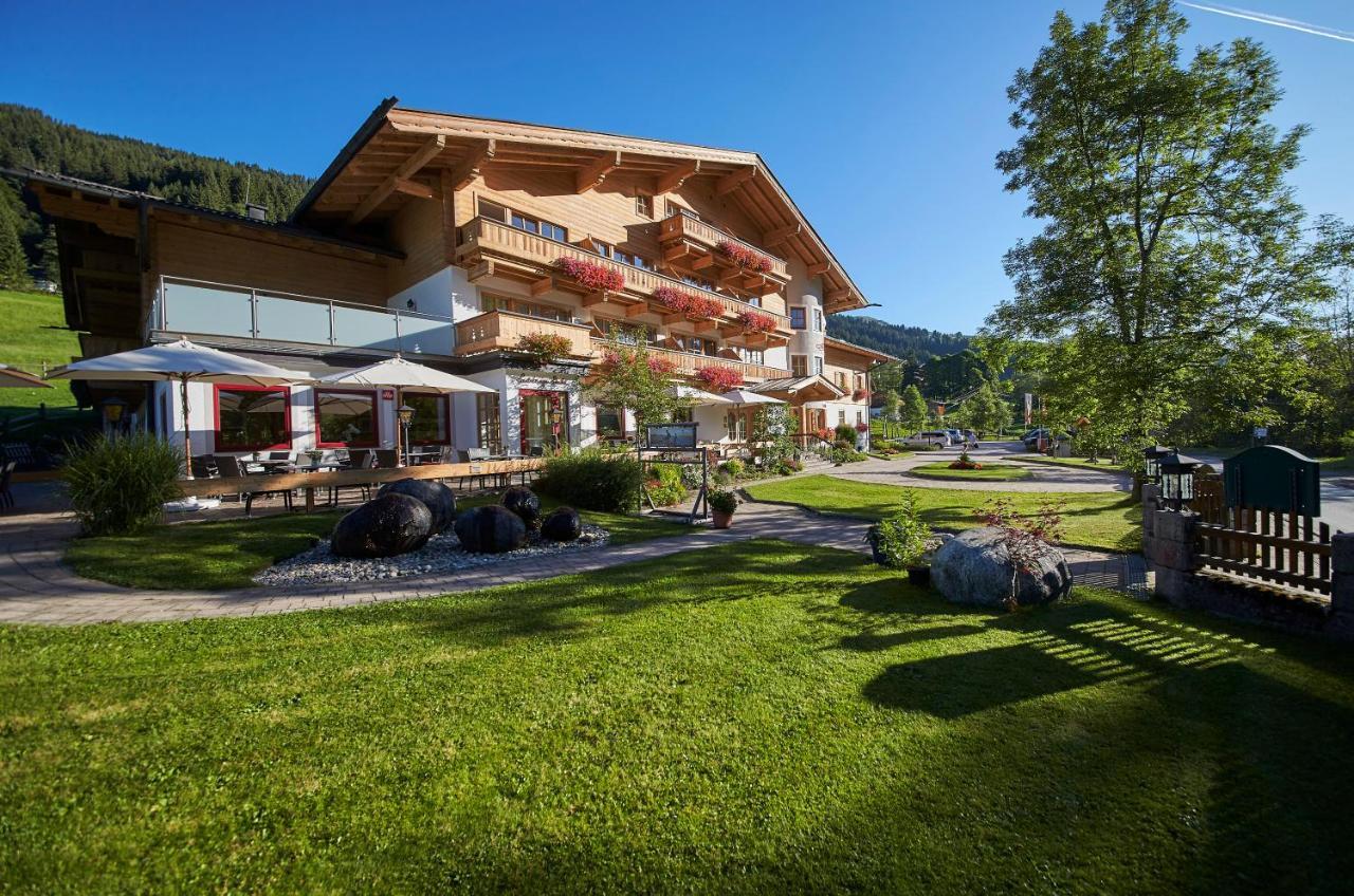 Familienhotel Lengauer Hof Saalbach-Hinterglemm Esterno foto