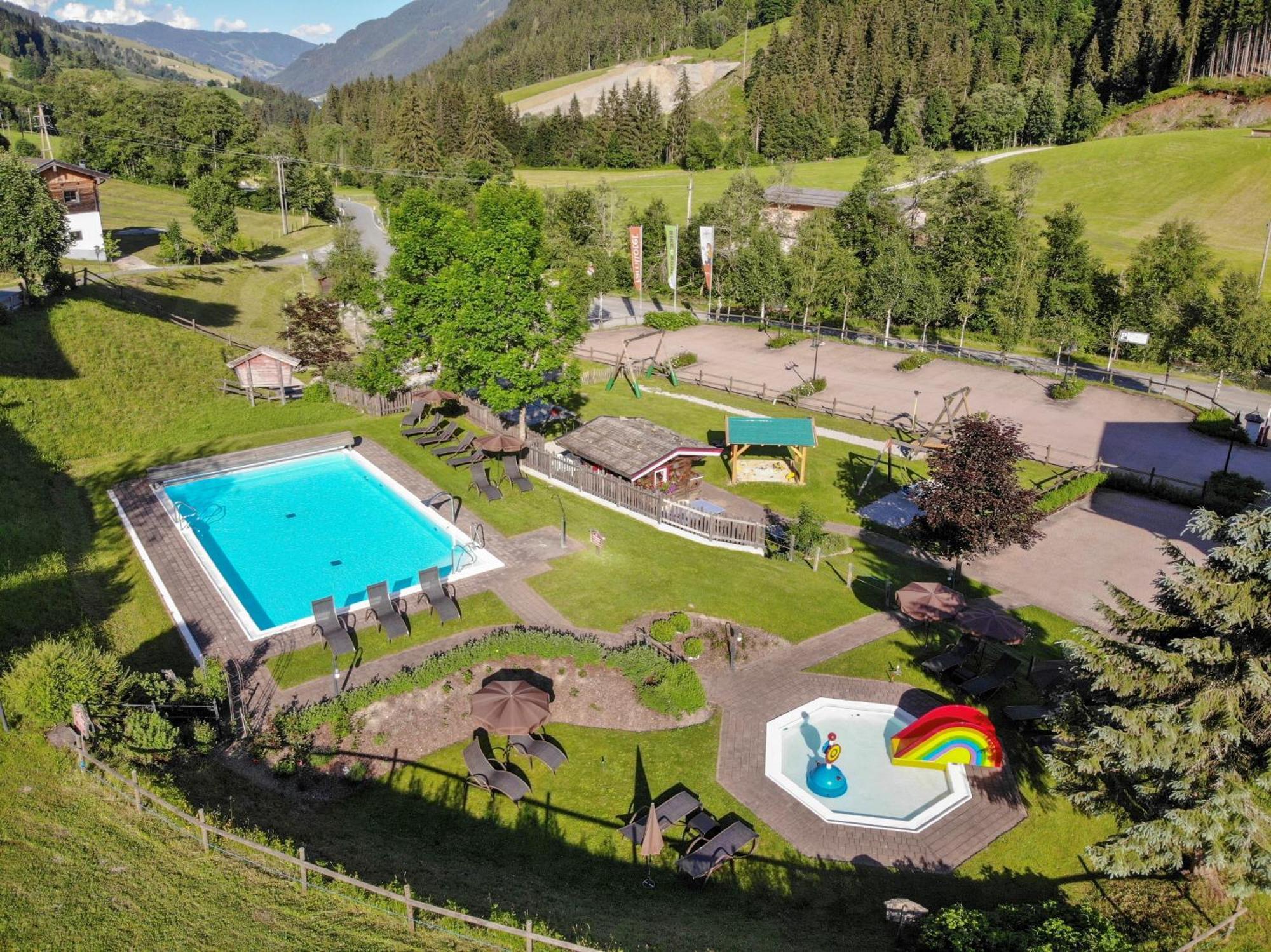 Familienhotel Lengauer Hof Saalbach-Hinterglemm Esterno foto