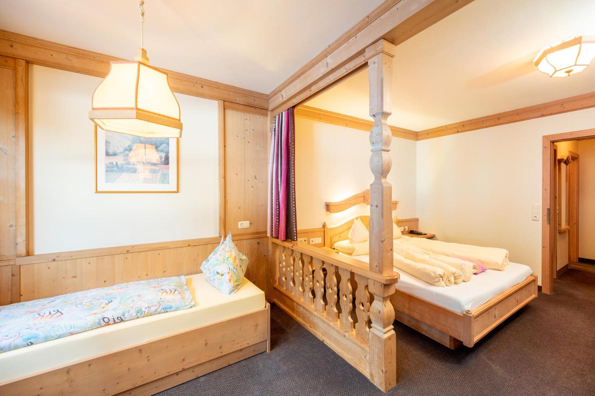 Familienhotel Lengauer Hof Saalbach-Hinterglemm Esterno foto